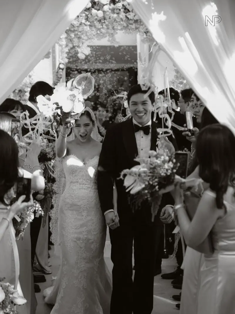 : Long before walked down the aisle, she already knew the kind of dress she had been dreaming of: timeless, romantic, a…